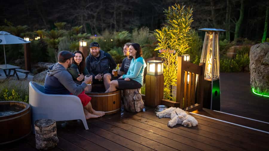Rotorua: Secret Spot Hot Tubs - Cold plunge and Shinny Dip foot tubs, the “finish strong” formula
