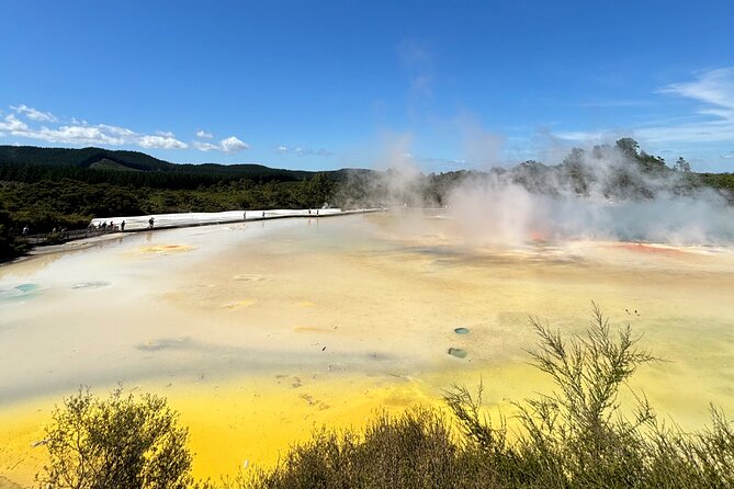 Rotorua & Taupo DayTour with Waiotapu & Huka Falls from Auckland - The 6:00 am start, and why it works