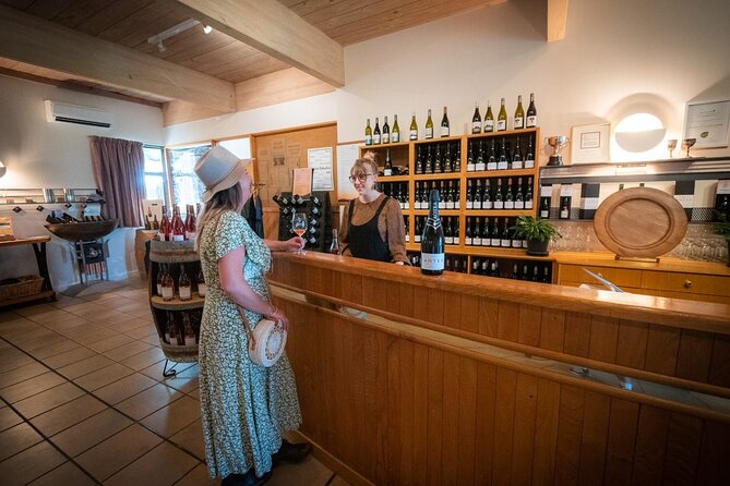 Self-guided E-bike cycle tour with private wine tasting - Seifried Estate Cellar Door Wine Tasting Stop