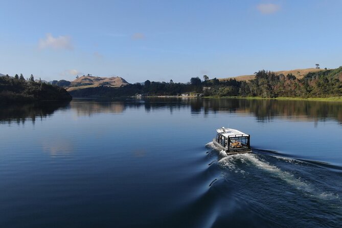 Self-Guided Geothermal Tour in Orakei Korako - The 2.5 km loop: how the self-guided walk actually works
