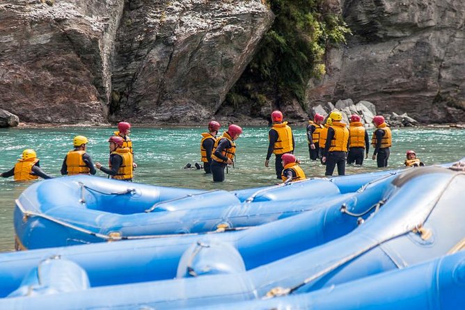 Shotover River Rafting Trip from Queenstown - Hot Showers, Locker Space, and What to Bring