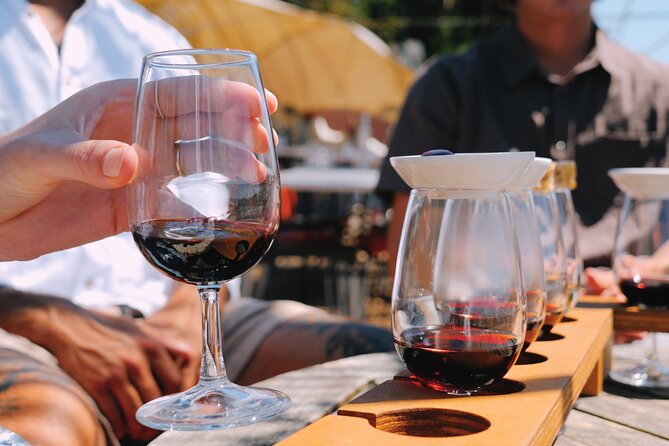 Sip & Savour through Waiheke Island (11 guests max) - The scenic drive: Waiheke stories you can actually use