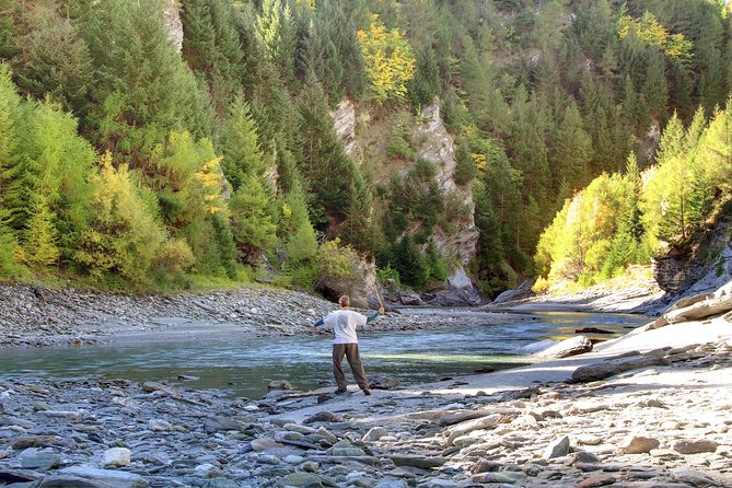 Skippers Canyon 4WD Tour from Queenstown - The Skippers School Stop: Homemade Cheese, Morning Tea, and a Real-Time Story Break
