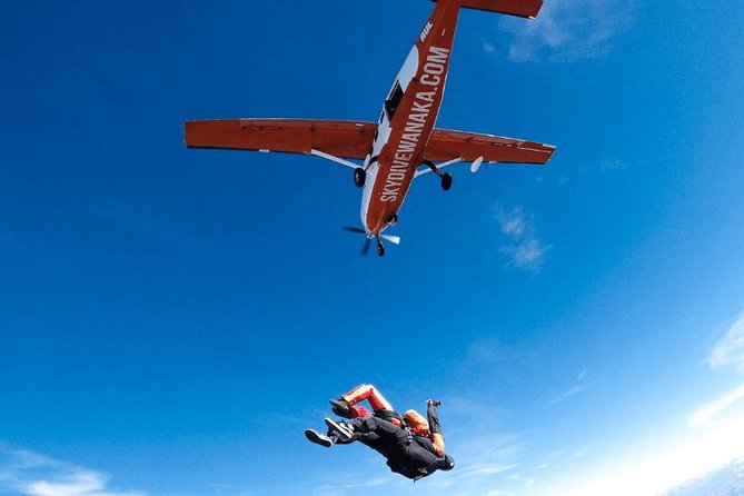 Skydive Wanaka - The scenic flight: mountains, lakes, and the big rivers