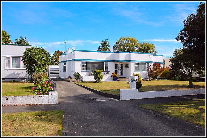Small group - Napier City & Art Deco Tour, 2 hours - Who this Napier Art Deco tour is for