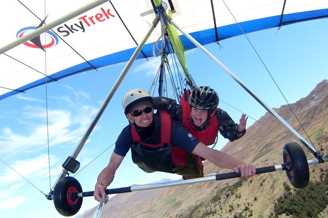 Tandem Hang Gliding - What the flight is like, from takeoff to feeling the wind