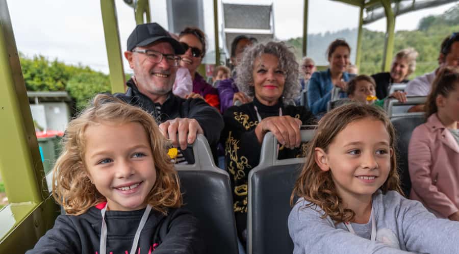 Tarawera and Lakes 2-Hour Duck Eco Tour - Riding on Lake Tarawera Without Leaving Your Seat