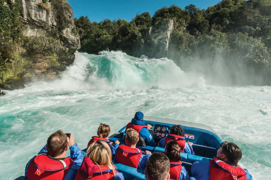 Taupō: Huka Falls 30-Minute Jet Boat Experience - Safety and comfort you can feel in the little things