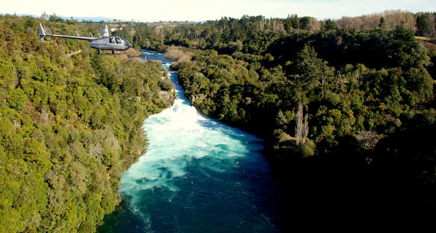 Taupo: Huka Falls Helicopter Ride - Huka Falls and the Waikato River drop: what to watch for