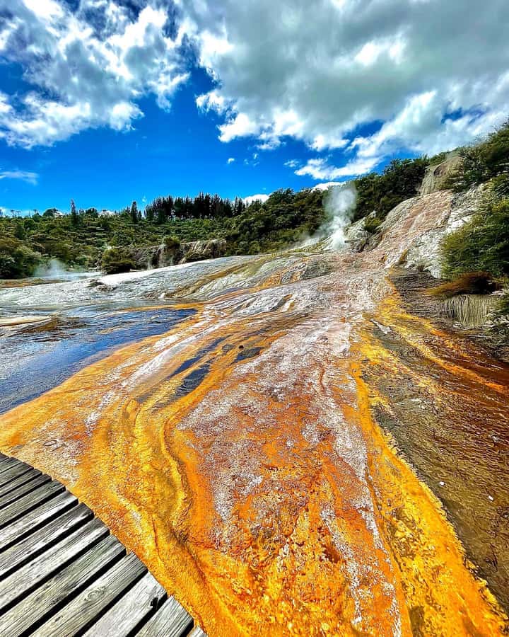 Taupo: Orakei Korako Geothermal Park and Cave Entry Ticket - Don’t miss the headline: Ruatapu Cave, Sacred Hole