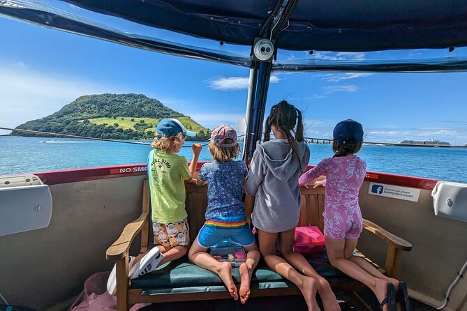 Tauranga Harbour Scenic One Hour Historical Boat Cruise - What you’ll see near the harbor entrance and Mauao