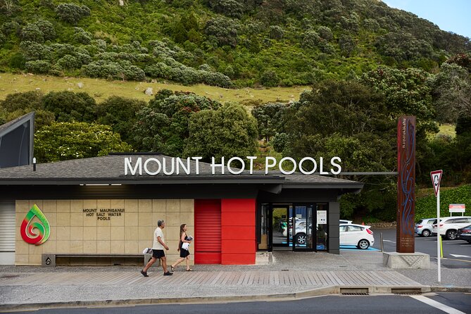 Tauranga: Mount Maunganui Hot Pools Experience - Temperature, comfort, and what to expect in the water