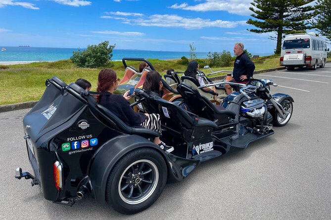 TAURANGA SHORE EXCURSION: Epic 25 min V8 Trike tour of Mt Maunganui & Tauranga - Inside the trike experience: V8 power, car rules, and comfort