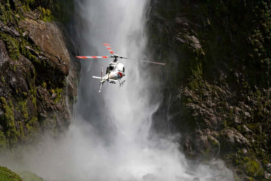 Te Anau: 30-Minute Fiordland National Park Scenic Flight - Why this 30-minute helicopter flight makes Fiordland click