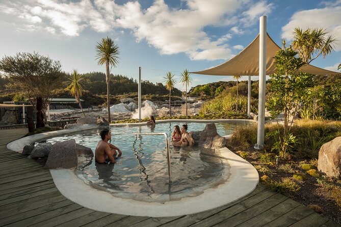 Te Puia & Hells Gate incl. Mud Spa Experience Private Tour - Price and value for money: what you pay for, and what you get