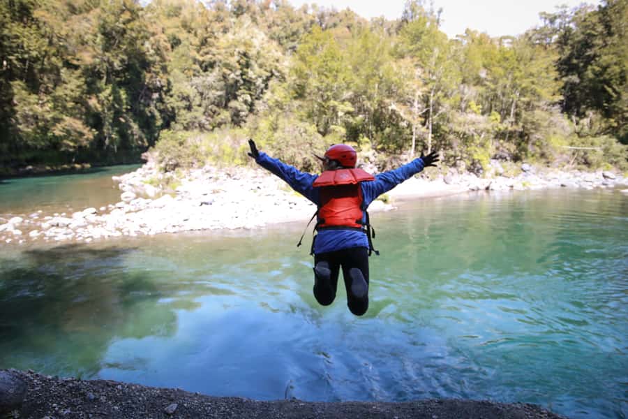 Tongariro River: Grade 3 Whitewater Rafting - Gear Up Properly: What’s Included and What You Should Bring