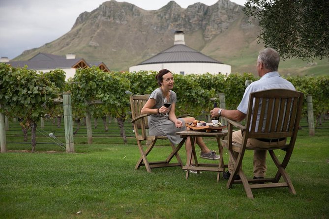 Top-Rated Hawke’s Bay Wine Tour - Small Group - First, the vibe: small group, real attention, no driving stress