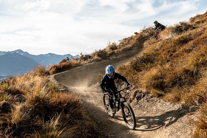 Unlock Your Potential with a Private mountain bike lesson. - Why 7 Mile Bike Park is the right place to learn in Queenstown