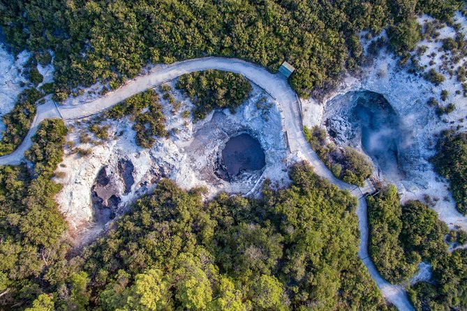 Wai-O-Tapu Thermal Wonderland, Rotorua, New Zealand - Visitor Center, Map, and the Tarawera Story You Will See Along the Way
