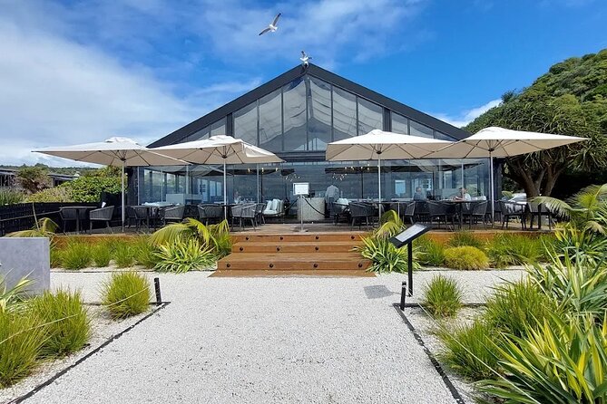 Waiheke Island: Afternoon Wine Affair with Ocean Front Lunch - Postage Stamp Wines and its small-lot, single-vineyard focus
