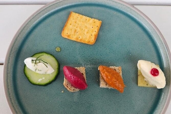 Waiheke Island Gourmet Food and Wine Tour - Stop 1 at Kennedy Point Vineyard: a scenic opener that sets the tone