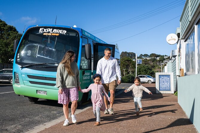 Waiheke Island Hop-On Hop-Off Explorer Bus - The Best Strategy for a 6-Hour Waiheke Loop
