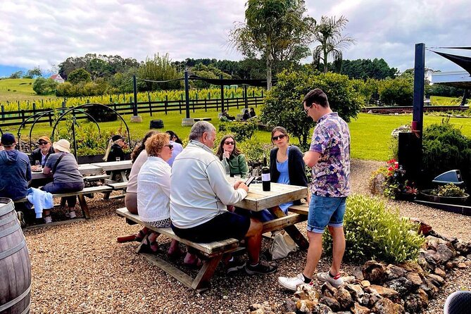 Waiheke Island Wine Tour with Scenic Vineyards & Tastings - Waiheke in 4 to 5 Hours: what this tour is really for