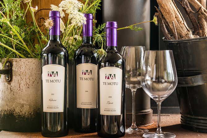 Waiheke island Wine Tours - PREMIUM wine tasting MAX 11 clients ! - Lunch in Oneroa around 2:00 pm, plus transport you do not have to figure out