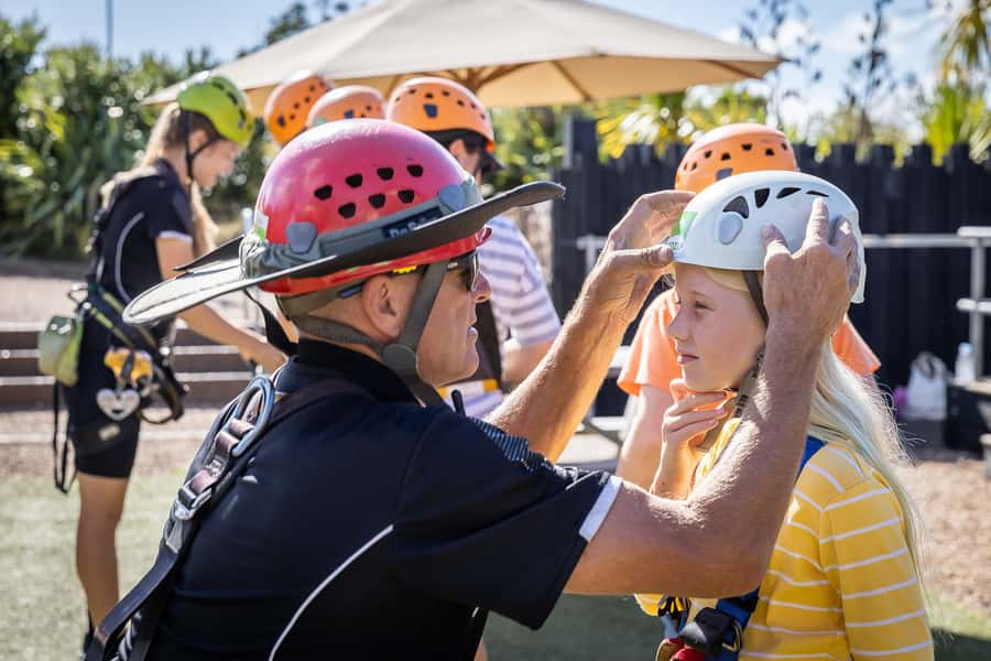 Waiheke Island: Zipline and Native Forest Adventure Trip - Getting to EcoZip: Matiatia pickup and the Waiheke mini-tour