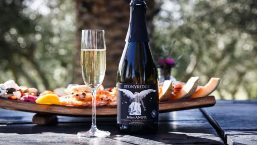 Waiheke: Scenic Taste and Graze Tour with Wine, Whisky, Beer - Key things I’d circle before you book