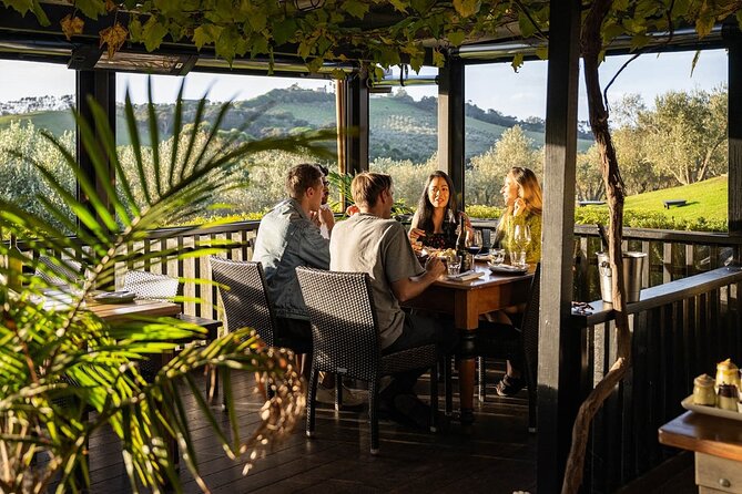 Waiheke Wine and Dine - Batch Winery - Using your all-day bus pass to explore Waiheke your way