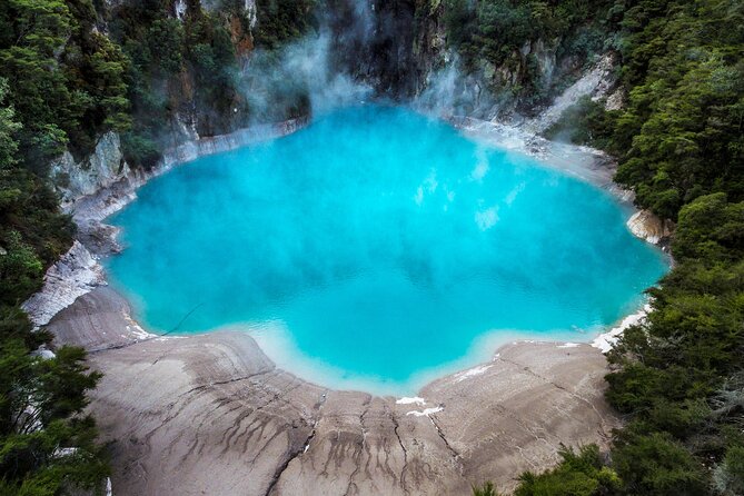 Waimangu Geothermal Valley & Lake Rotomahana Tour – 7hrs - Waimangu Volcanic Valley: what the 4 km downhill walk is really like