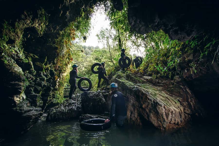 Waitomo Caves: Labyrinth Black Water Rafting Experience - What the 3-hour Labyrinth tour schedule feels like in real life