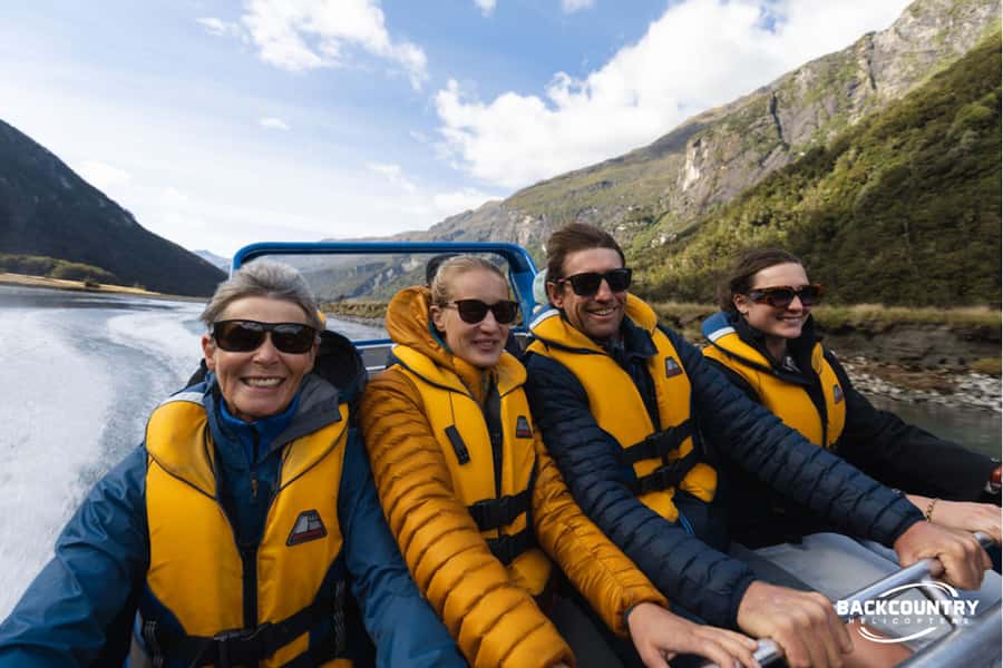 Wānaka: Heli Siberia Max - Helicopter Flight, Hike, Jet Boat - What to bring so the day stays comfortable