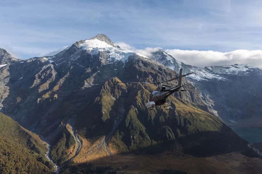 Wānaka: Heli Siberia Max - Helicopter Flight, Hike, Jet Boat - What the 5-hour pace actually means for your body
