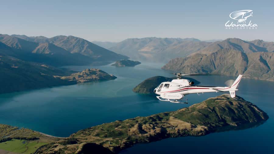 Wānaka: Scenic Helicopter Flight Wānaka Max - Matukituki River valley: the view that sells the whole trip