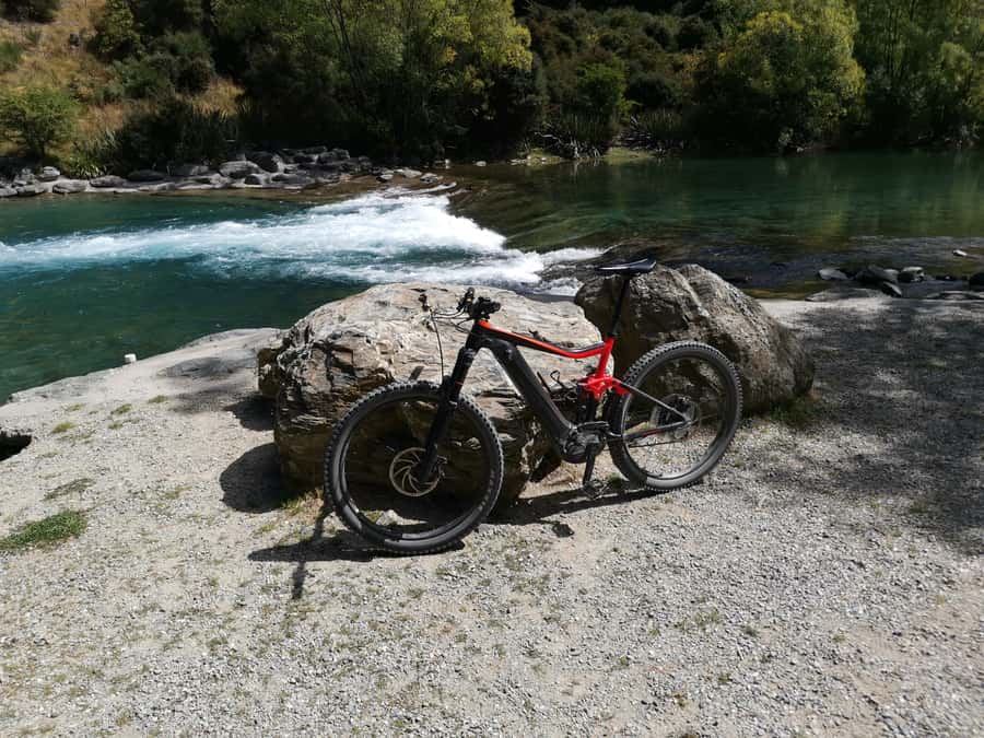 Wanaka: Self-Guided Regular MTB - Lake Hawea to Lake Wanaka - Who should book this Lake Hawea to Lake Wanaka MTB ride?