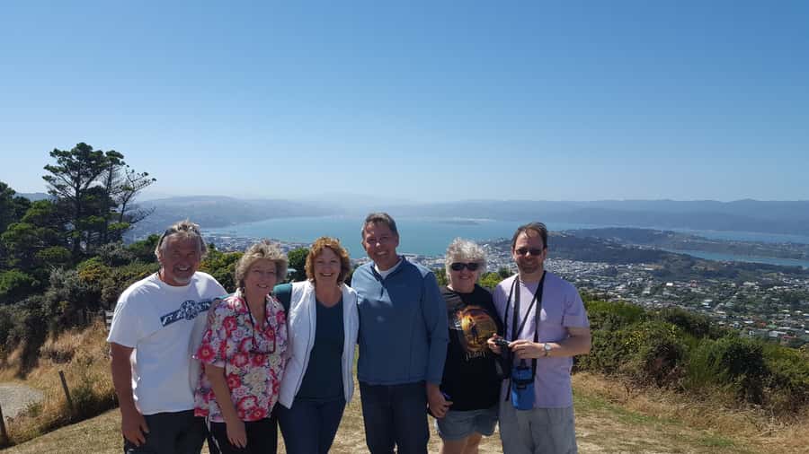 Wellington: Cave to Coast Highlights Guided Tour - Why this Wellington half-day feels like a smart sampler