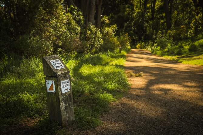 Wellington's Original HD LOTR Experience - includes Weta Tour - Outer Shire forest scenes and how the guide makes places click