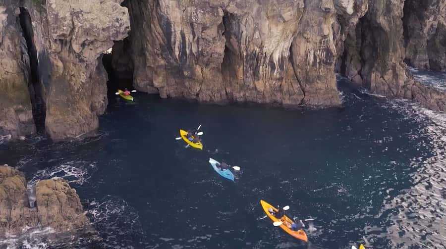Whangamata: Donut Island Guided Kayaking Experience - Getting to the water: Whangamata base and the small-group rhythm