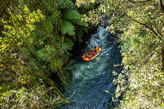 White Water Rafting - Kaituna Cascades, The Originals - Stop 1: Kaituna Cascades, where the canyon starts talking back