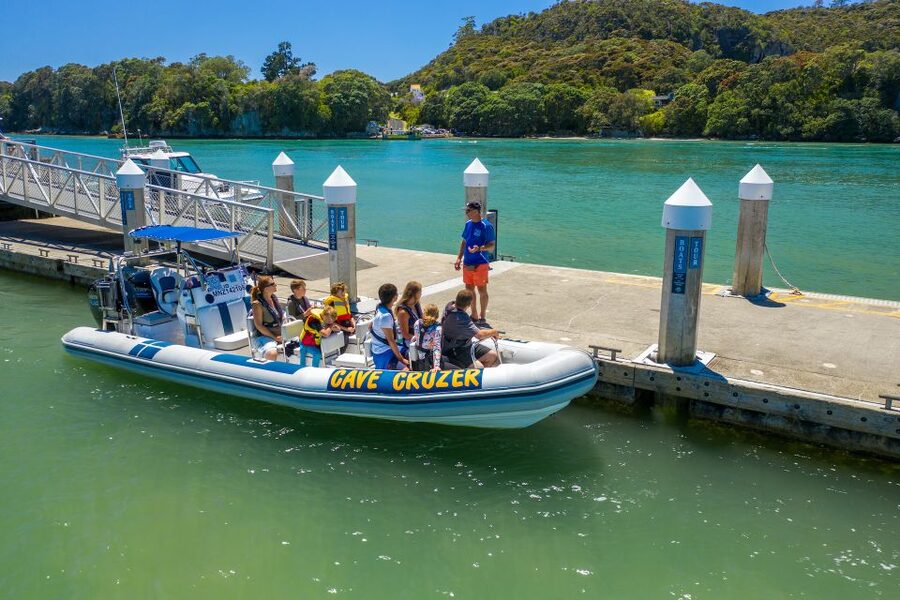 Whitianga: Cathedral Cove Thrilling Boat Tour and Snorkeling - Meeting the Cave Cruzer and getting set for the ride