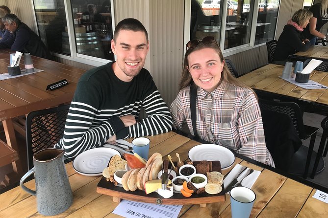 Wine Tour & Maori Culture Wanaka - Food, Pour Pace, and How to Enjoy It Without Getting Overwhelmed